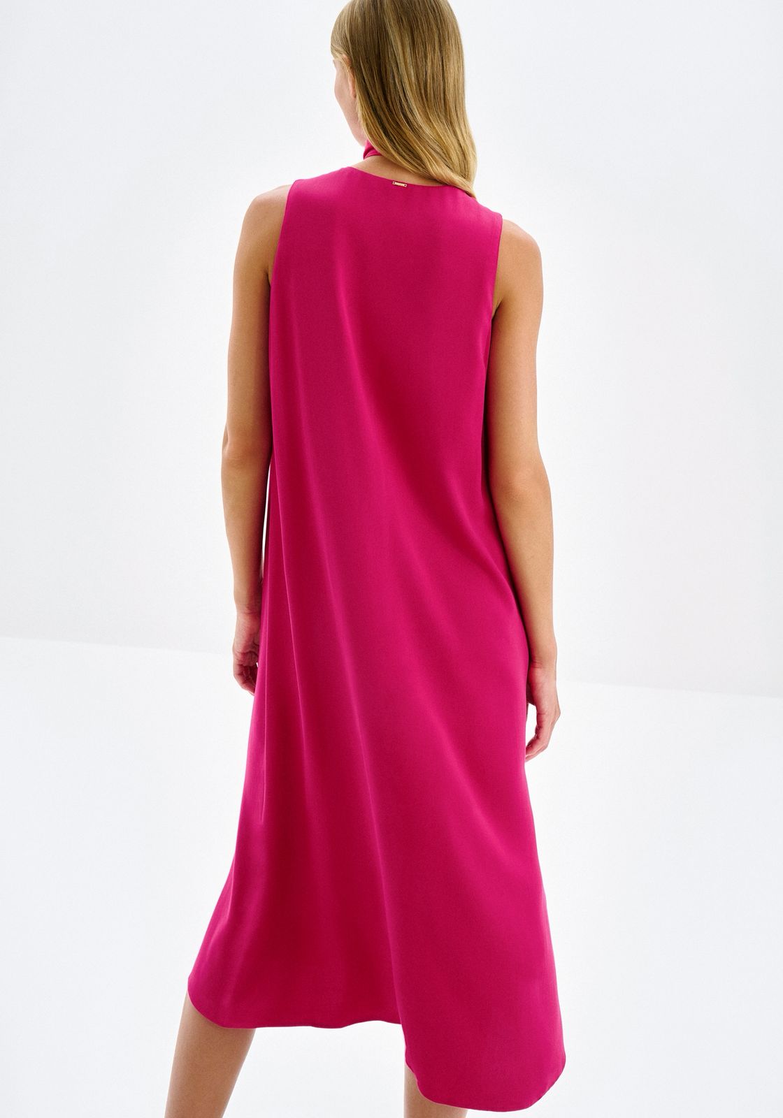 Vestido Midi em Viscose com Zíper Decote - Lez a Lez - Imagem 4