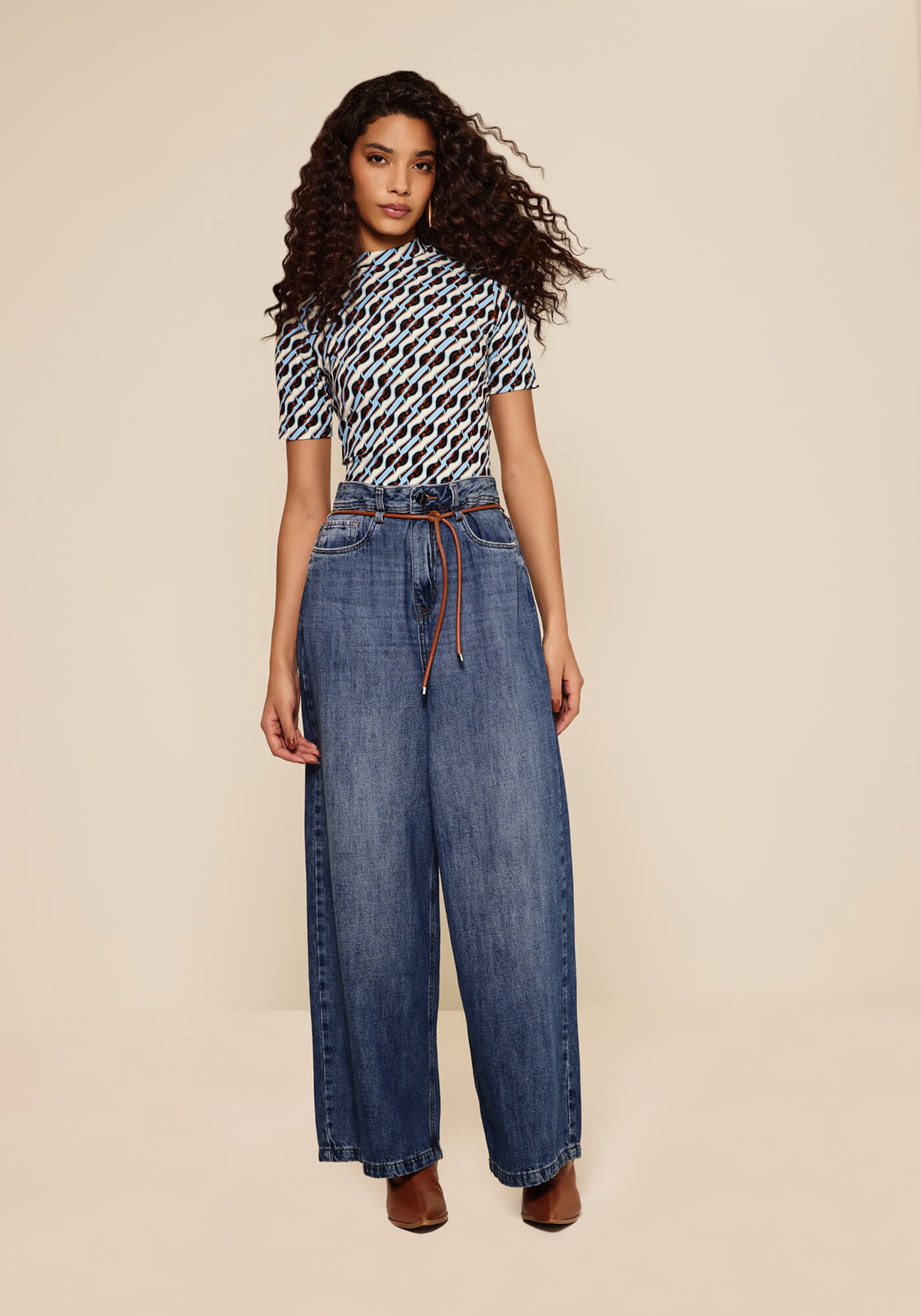 Calça Jeans Jumbo De Cintura Alta Com Cinto - Lez a Lez