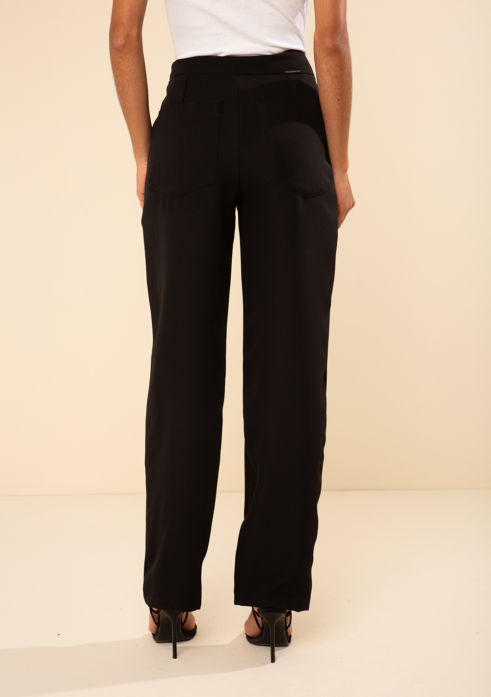 CALCA RETA ALTA - MORENA ROSA